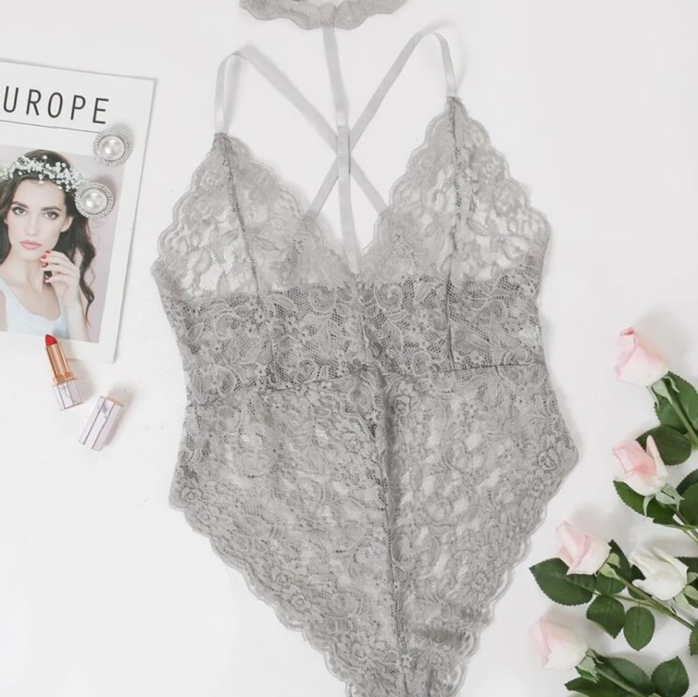 ***SOLD*** Shein GREY FLORAL LACE TEDDY - Picture 1 of 4
